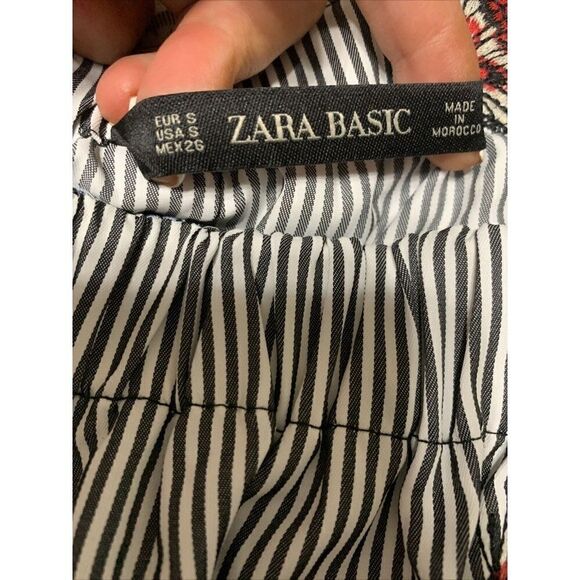 zara womens gray white striped butterfly print long sleeve top small - Picture 3 of 5